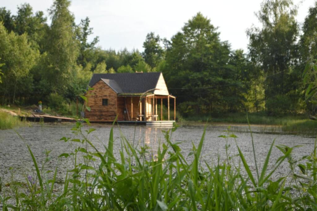 Heather Hut, Off-Grid Cottage On A Pond+2 Ha Darzkowo Esterno foto