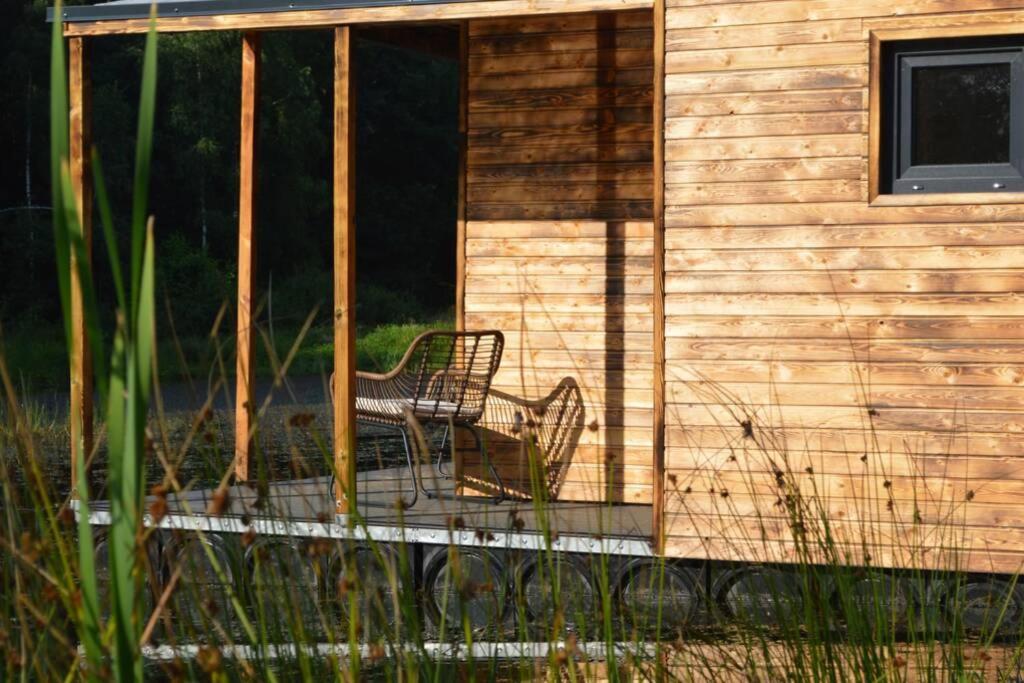 Heather Hut, Off-Grid Cottage On A Pond+2 Ha Darzkowo Esterno foto